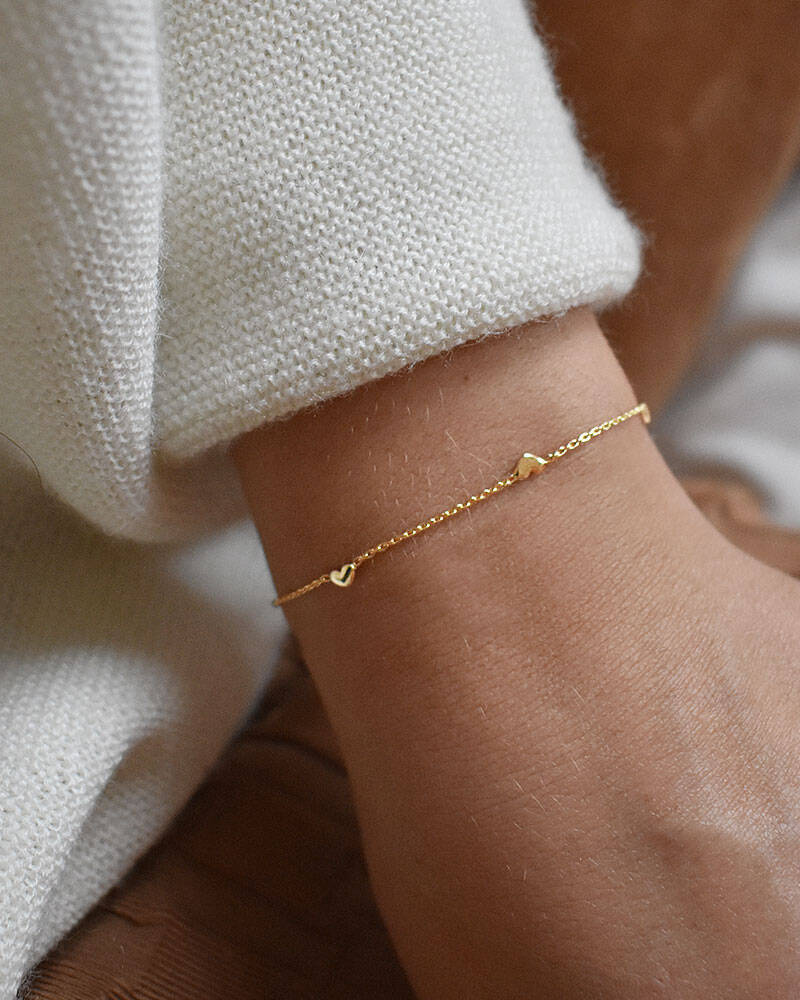Loving heart drop full Bracelets Gold