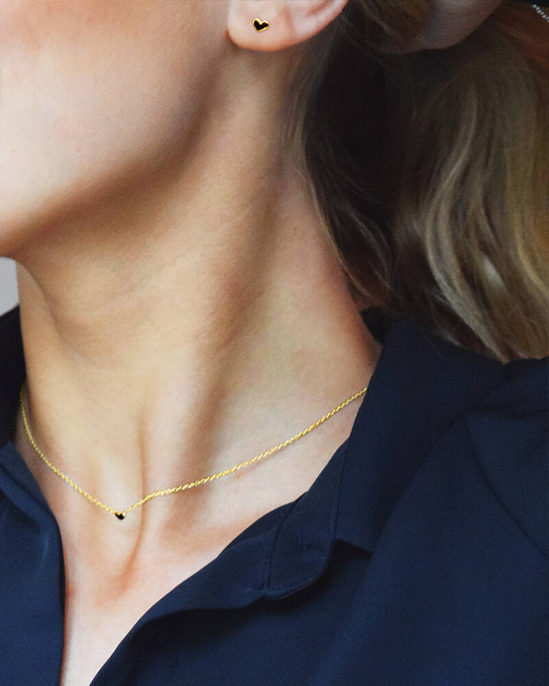 Loving Heart drop Earring Gold