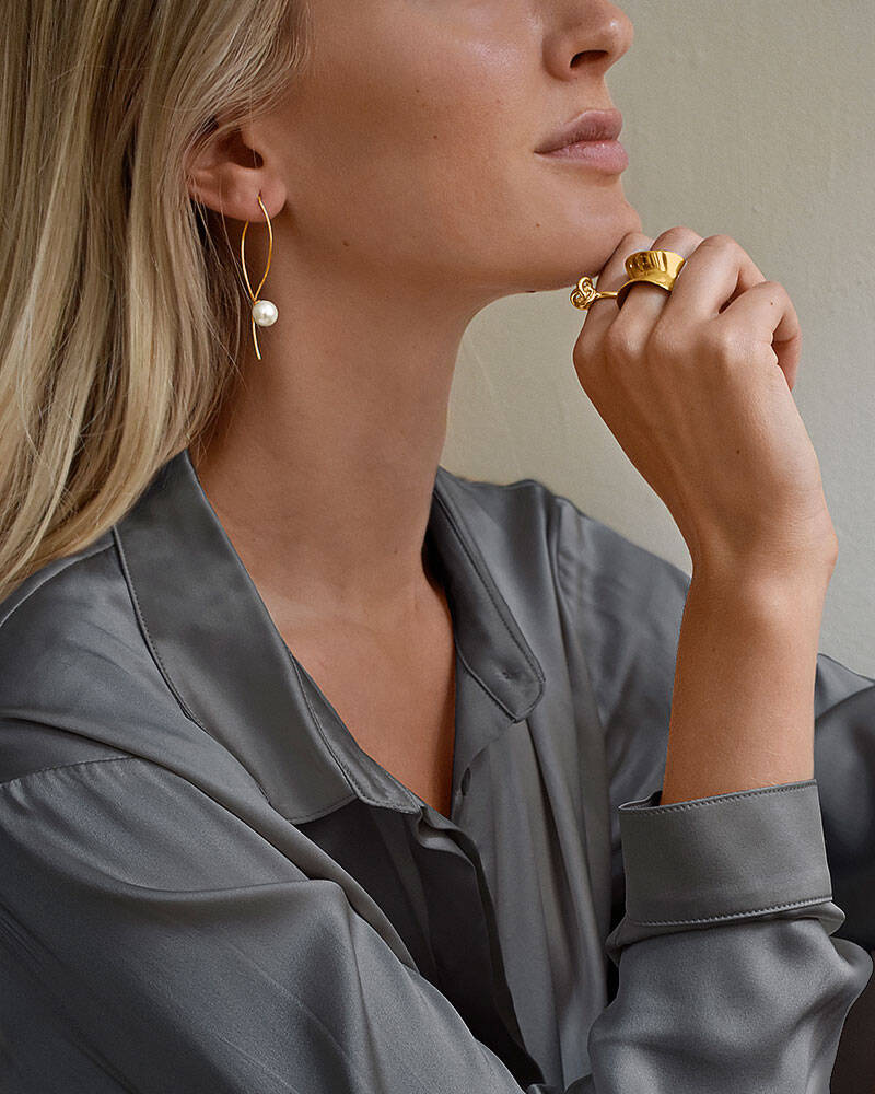 Le pearl Earring Gold