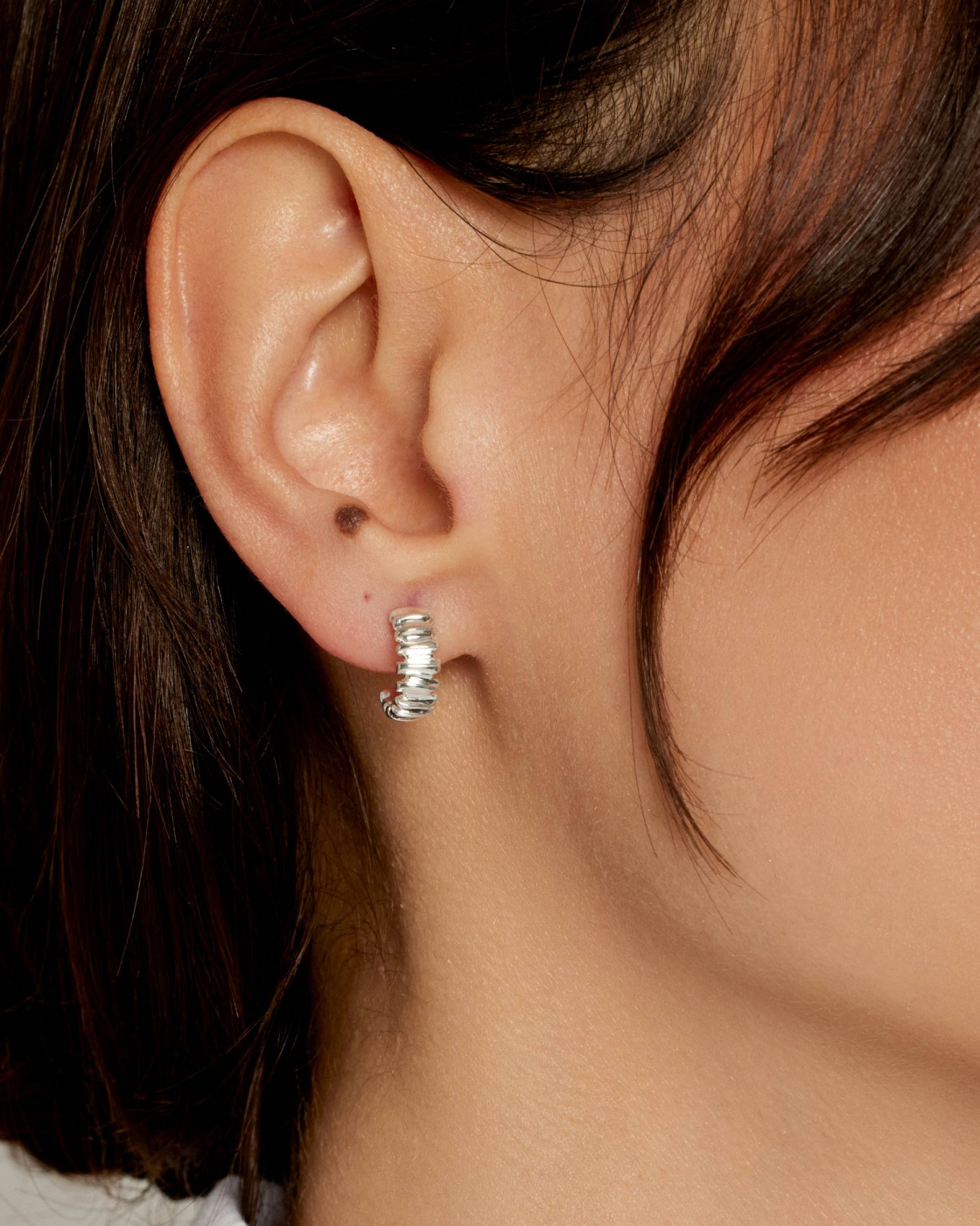 Les Roches drop hoops Silver