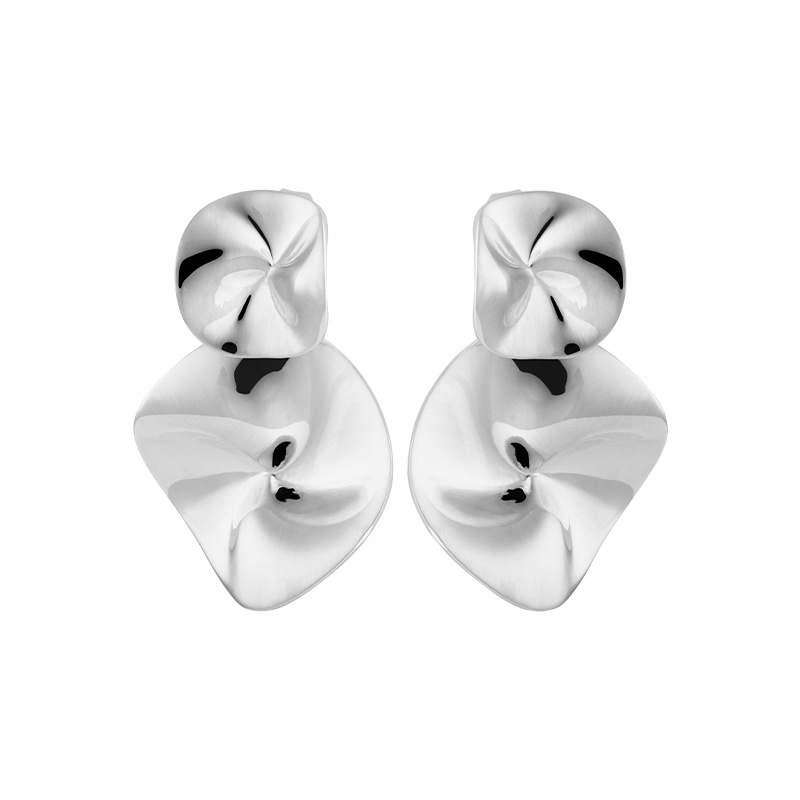 Pacific studs Silver