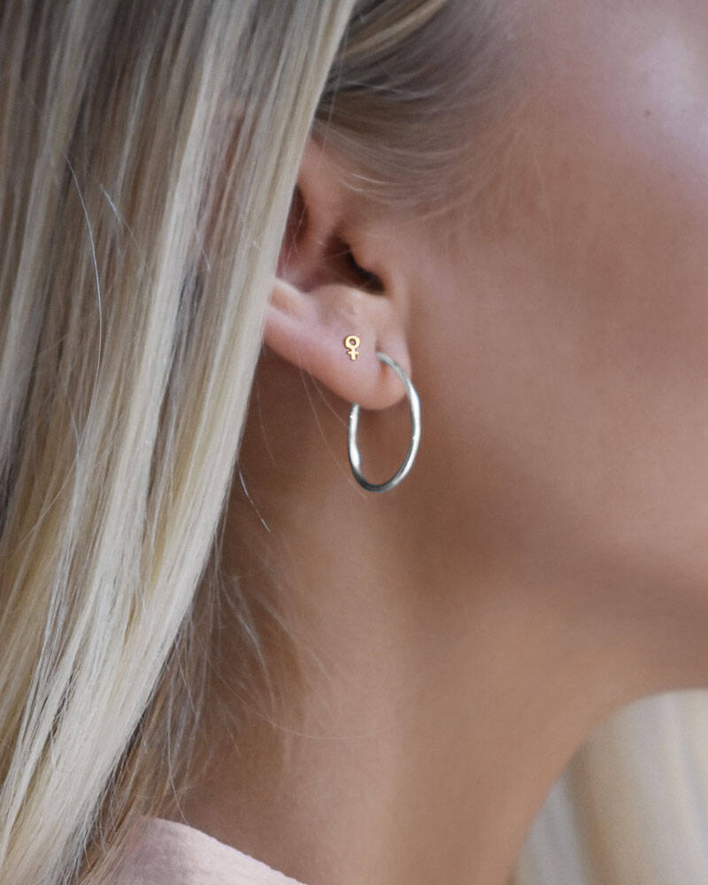 Women Unite drop Earring Gold